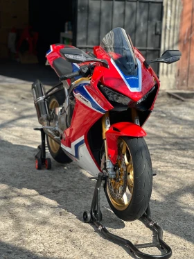 Honda Cbr CBR1000RR-SP 7000km, снимка 1