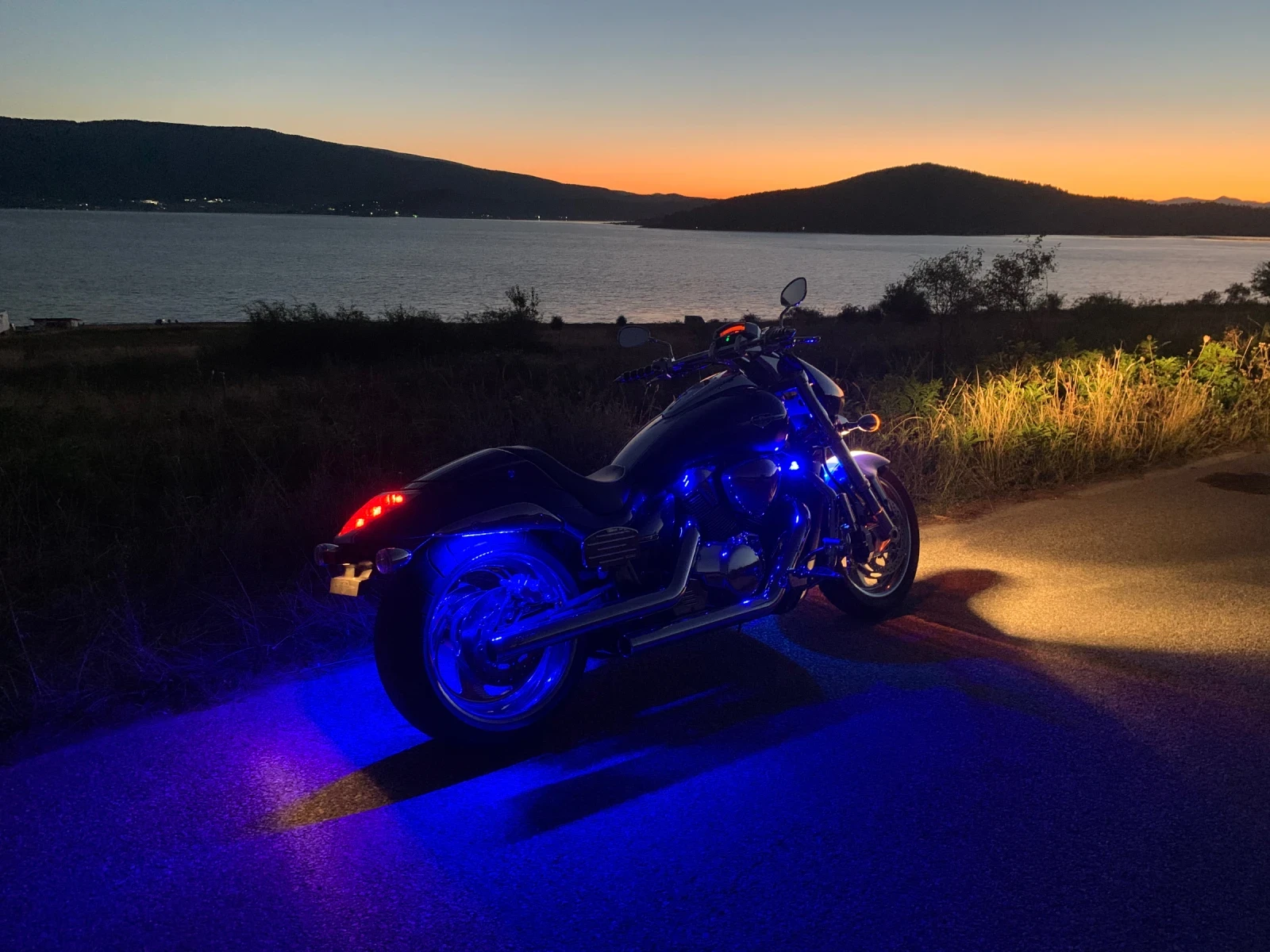 Suzuki Boulevard M 109 R, снимка 11 - Мотоциклети и мототехника - 53723476