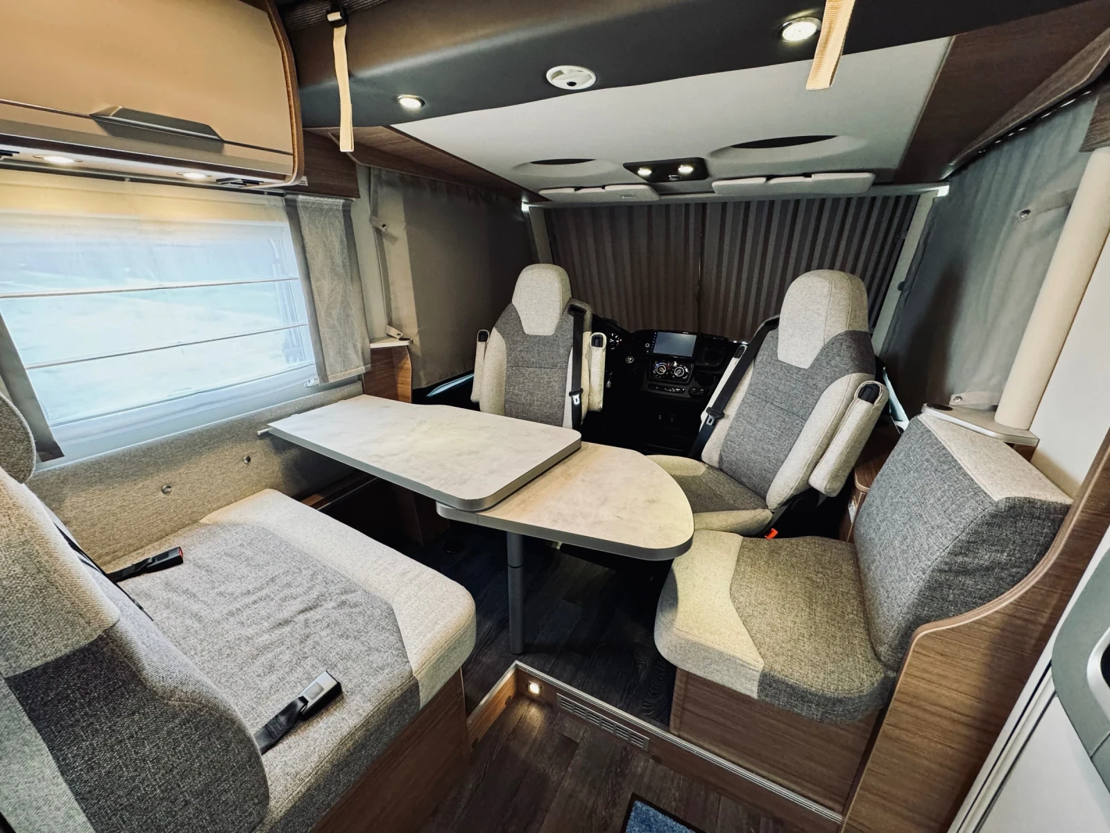 ������ Knaus Van I 650 MEG | Mobile.bg � ����������� 7