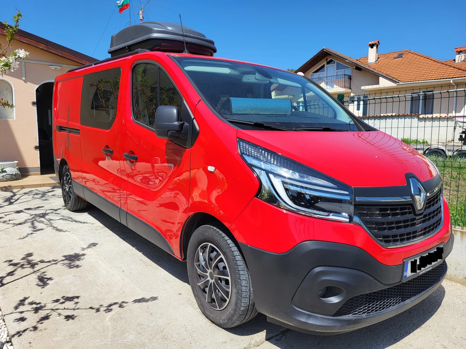 Кемпер Renault Trafic