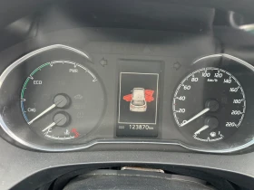 Toyota Yaris 1.5 hybrid На части!, снимка 7
