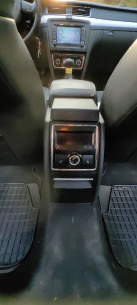 Skoda Superb, снимка 10