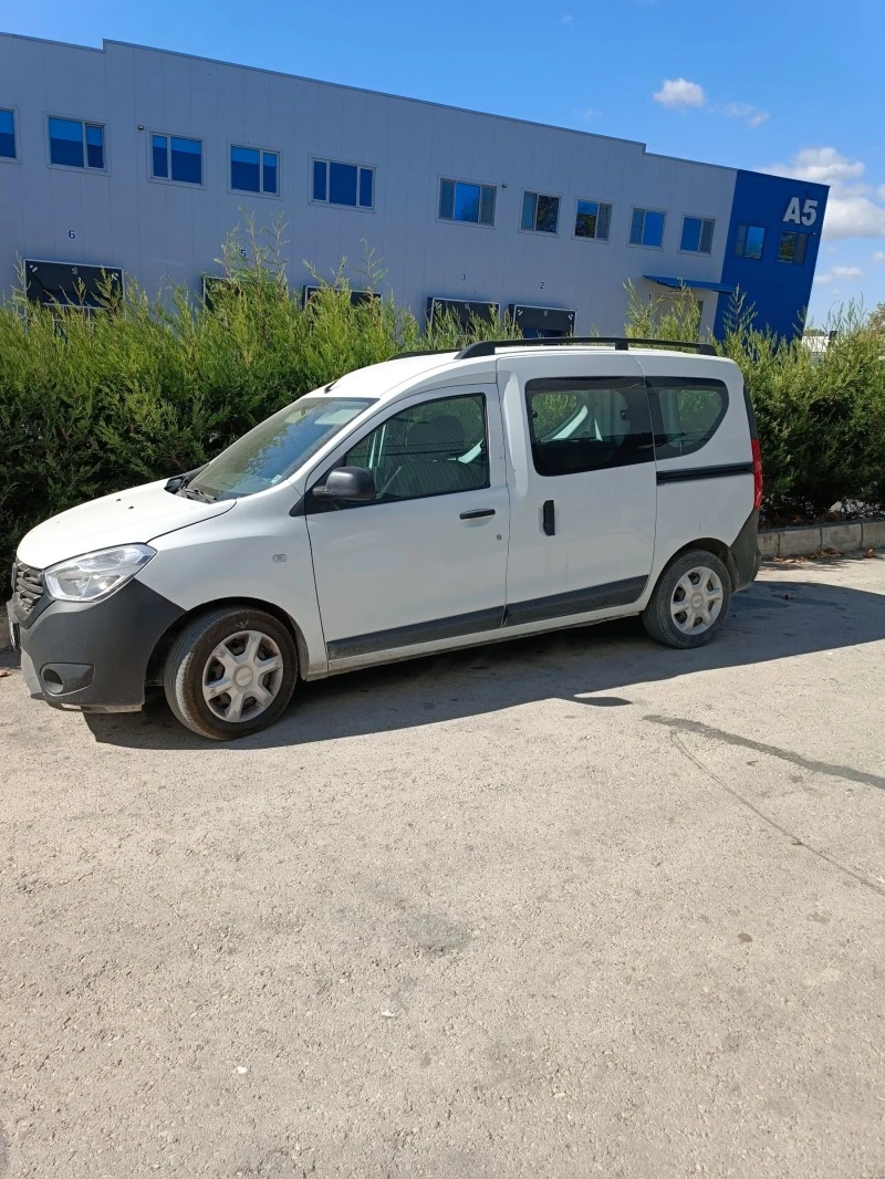 Dacia Dokker, снимка 2 - Автомобили и джипове - 46739846