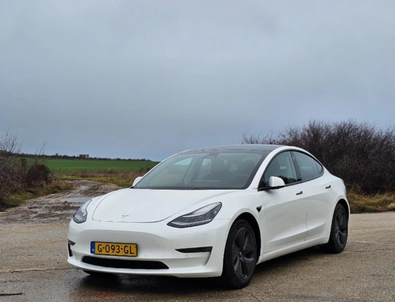 Tesla Model 3  4х4 Европейска Гаранция, снимка 1 - Автомобили и джипове - 48302089