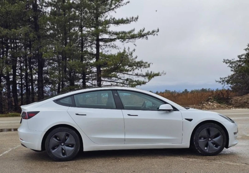 Tesla Model 3  4х4 Европейска Гаранция, снимка 5 - Автомобили и джипове - 48302089