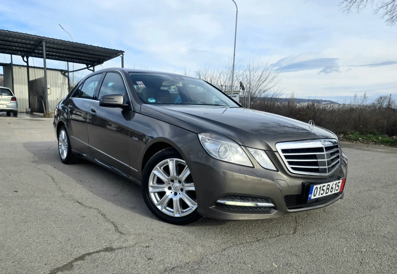 Mercedes-Benz E 350 УНИКАЛЕН/4MATIC/265hp, снимка 3 - Автомобили и джипове - 49313373