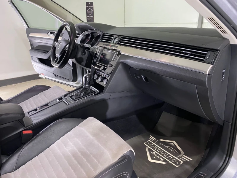 VW Passat 2.0TDI DSG, снимка 9 - Автомобили и джипове - 50647074