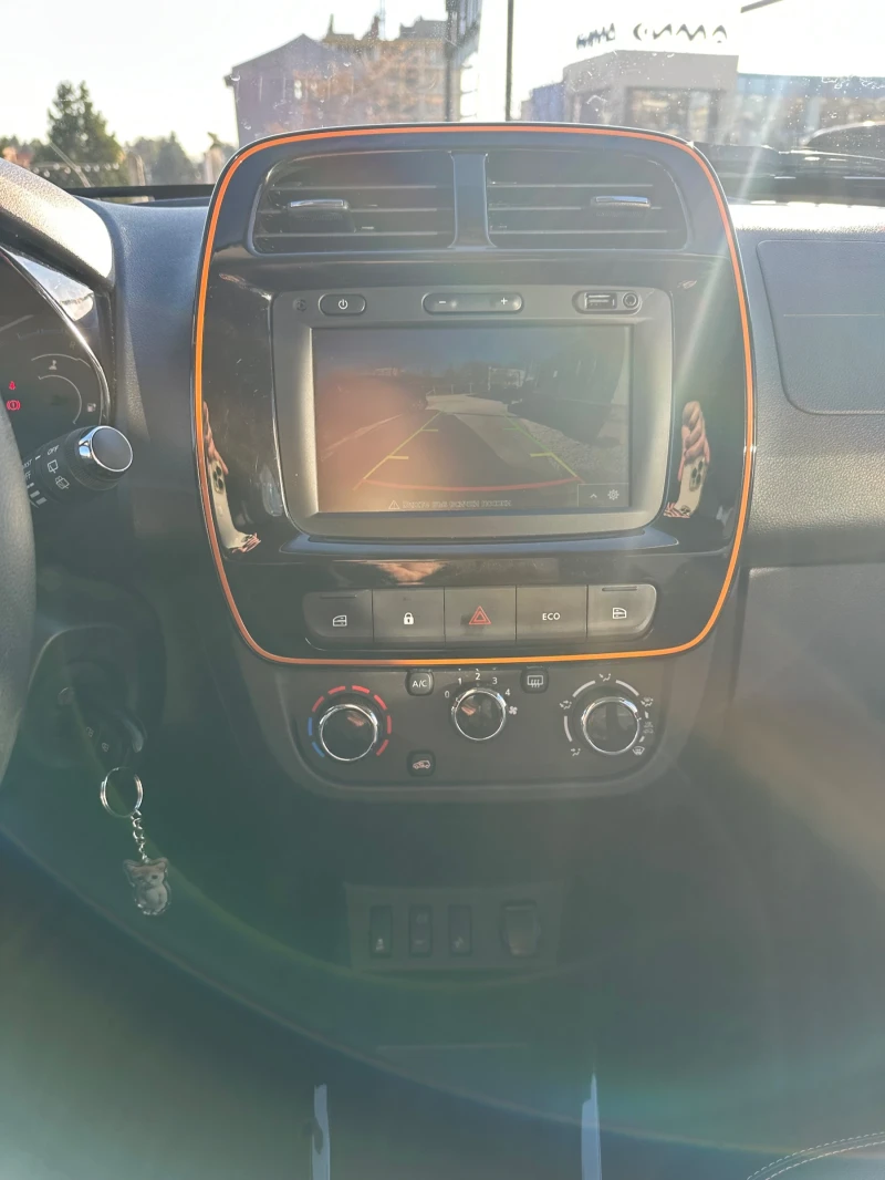 Dacia Spring Лек автомобил, снимка 15 - Автомобили и джипове - 52824335