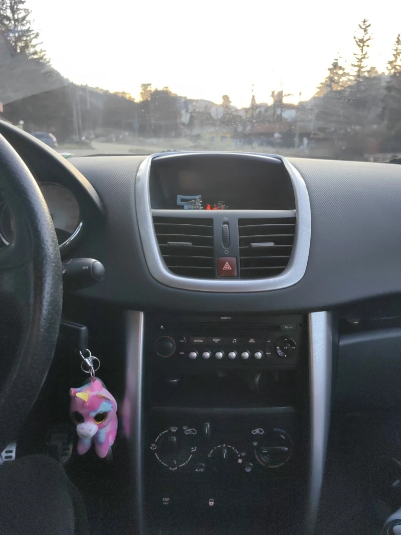Peugeot 207, снимка 2 - Автомобили и джипове - 53100856