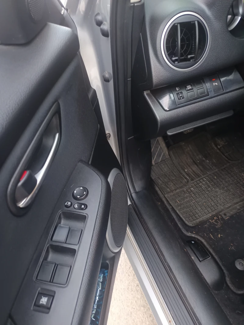 Mazda 6 Perfektna , снимка 15 - Автомобили и джипове - 53116673