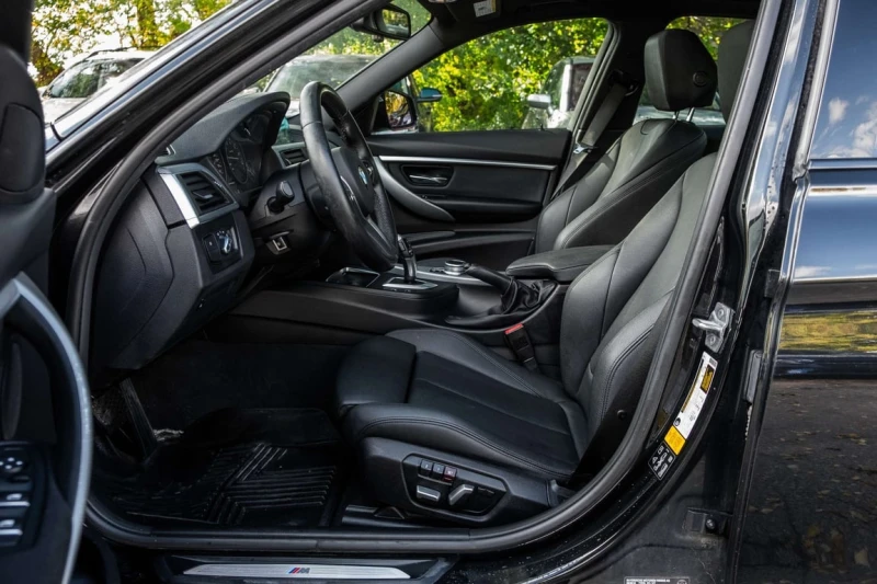 BMW 330 * xDrive * CARFAX * ЦЕНА ДО БГ, снимка 5 - Автомобили и джипове - 53220861