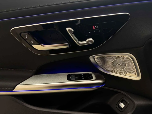 Mercedes-Benz CLE 300 4Matic = AMG Line = Advanced Plus Гаранция, снимка 6 - Автомобили и джипове - 52948695