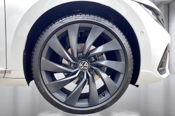 VW Arteon Shooting Brake 2.0 TDI 4Motion = R-Line = Гаранция, снимка 6 - Автомобили и джипове - 54441590