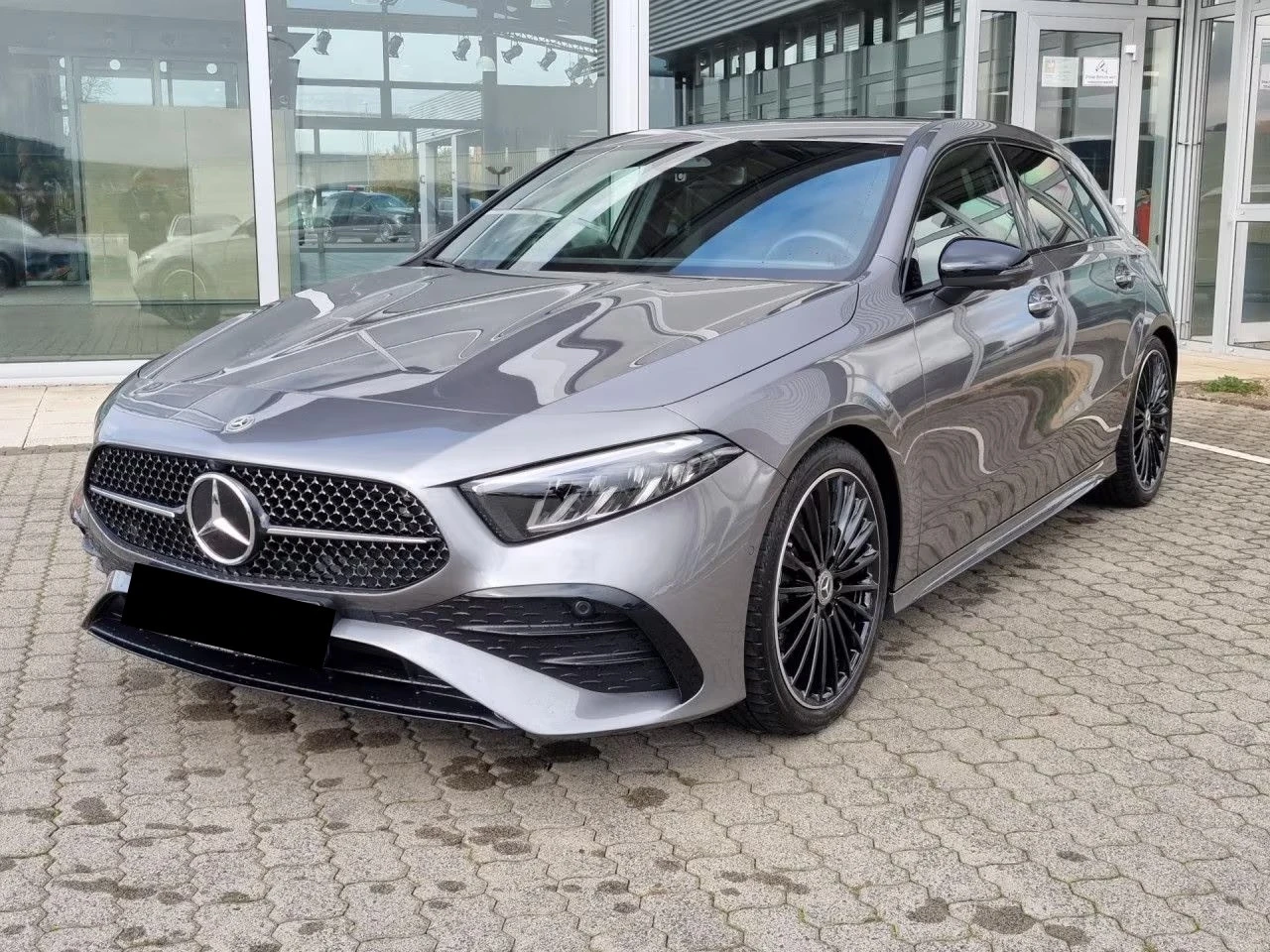 Mercedes-Benz A 220 AMG+ NIGHT+ TOTWINKEL+ 360 , снимка 1