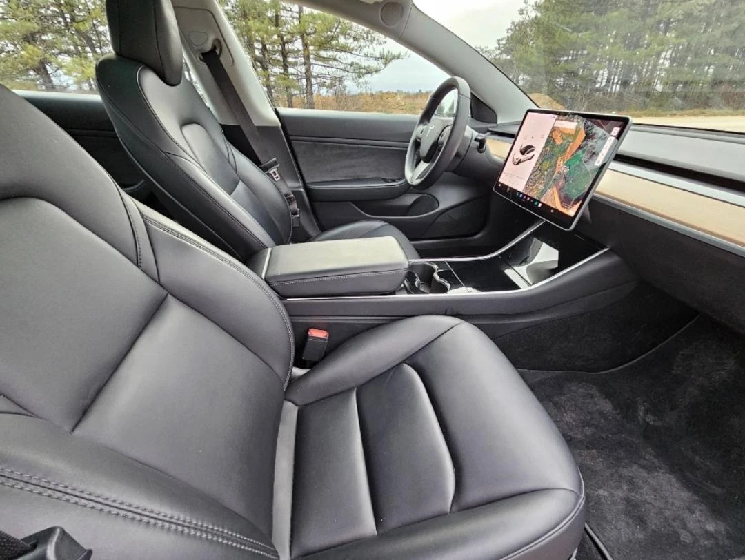 Tesla Model 3  44   | Mobile.bg   13