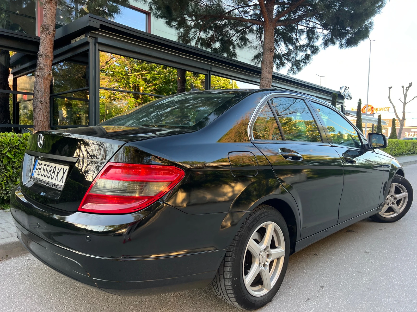 Mercedes-Benz C 200 2.2CDI SEDAN/NAVI/6sk/PODGREV/UNIKAT - изображение 7