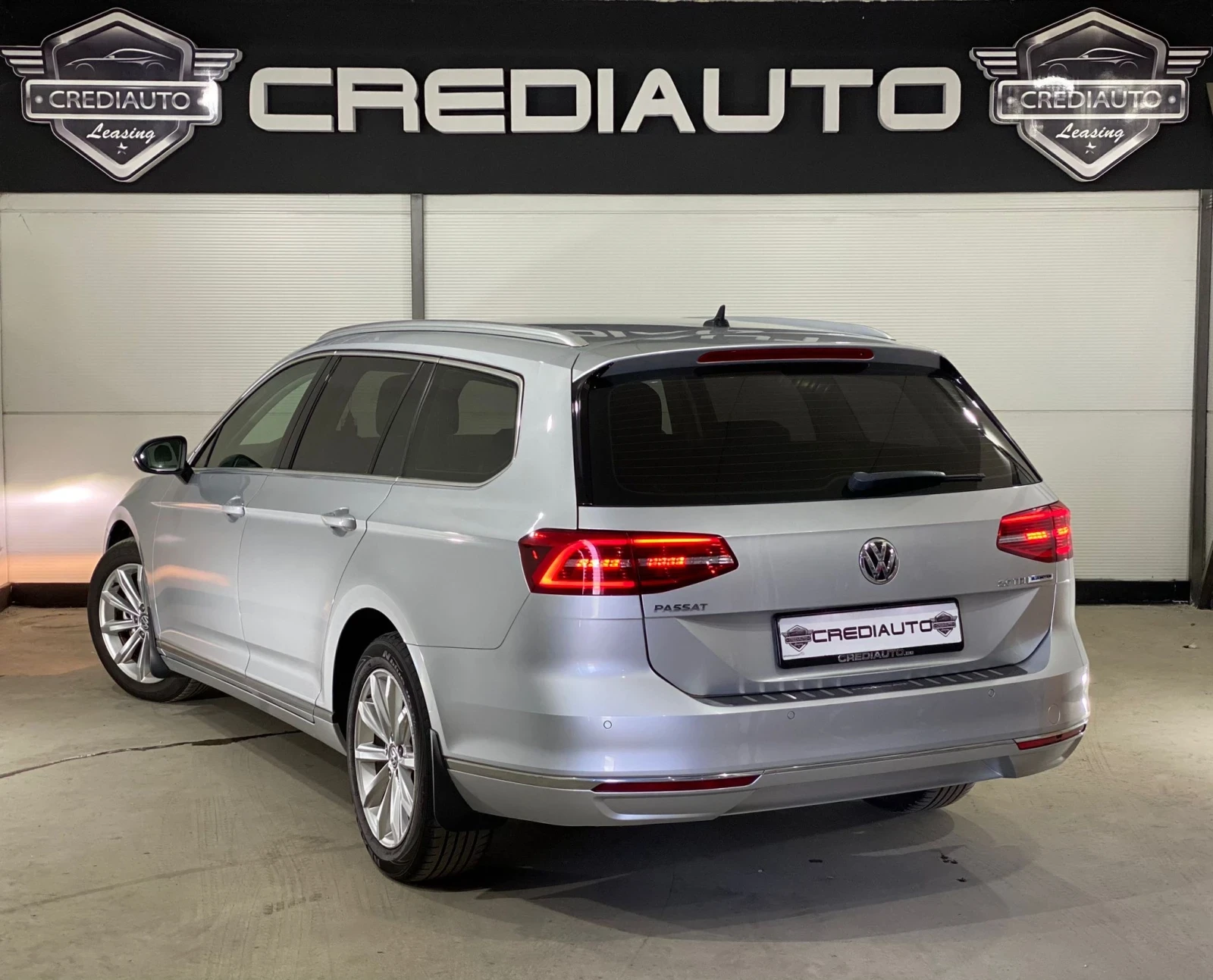 VW Passat 2.0TDI DSG - изображение 6
