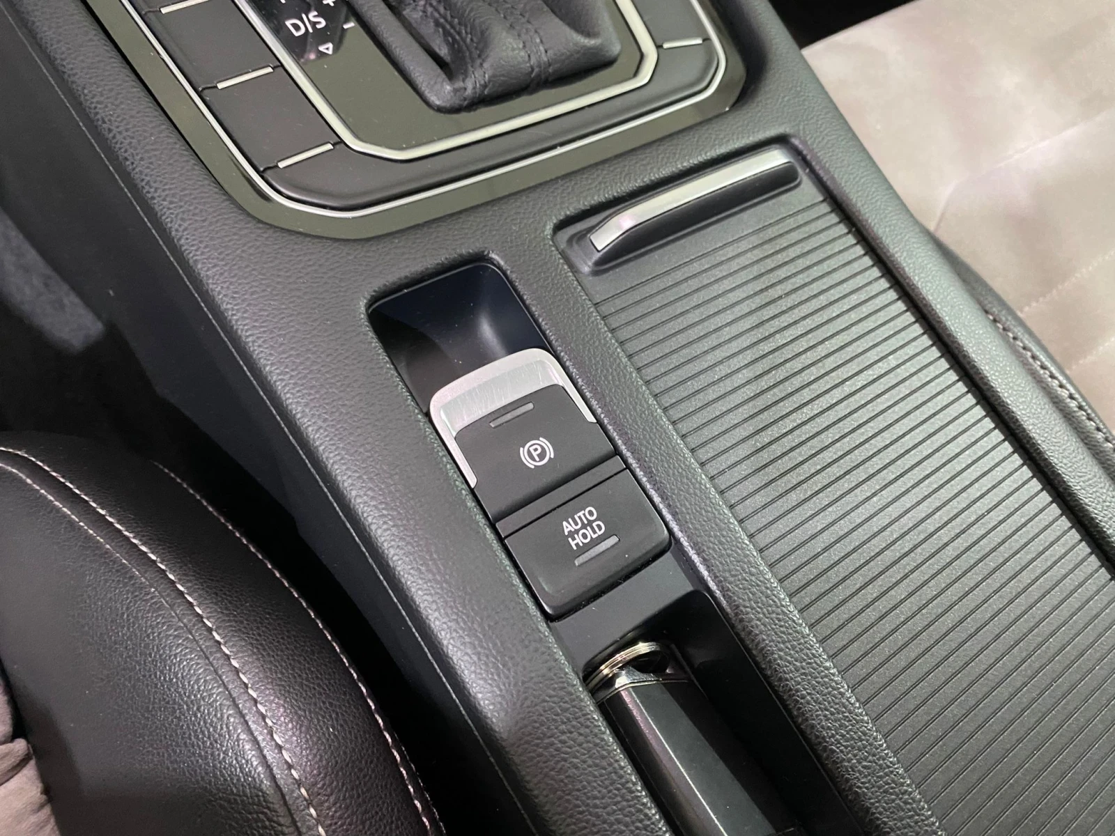 VW Passat 2.0TDI DSG | Mobile.bg   13