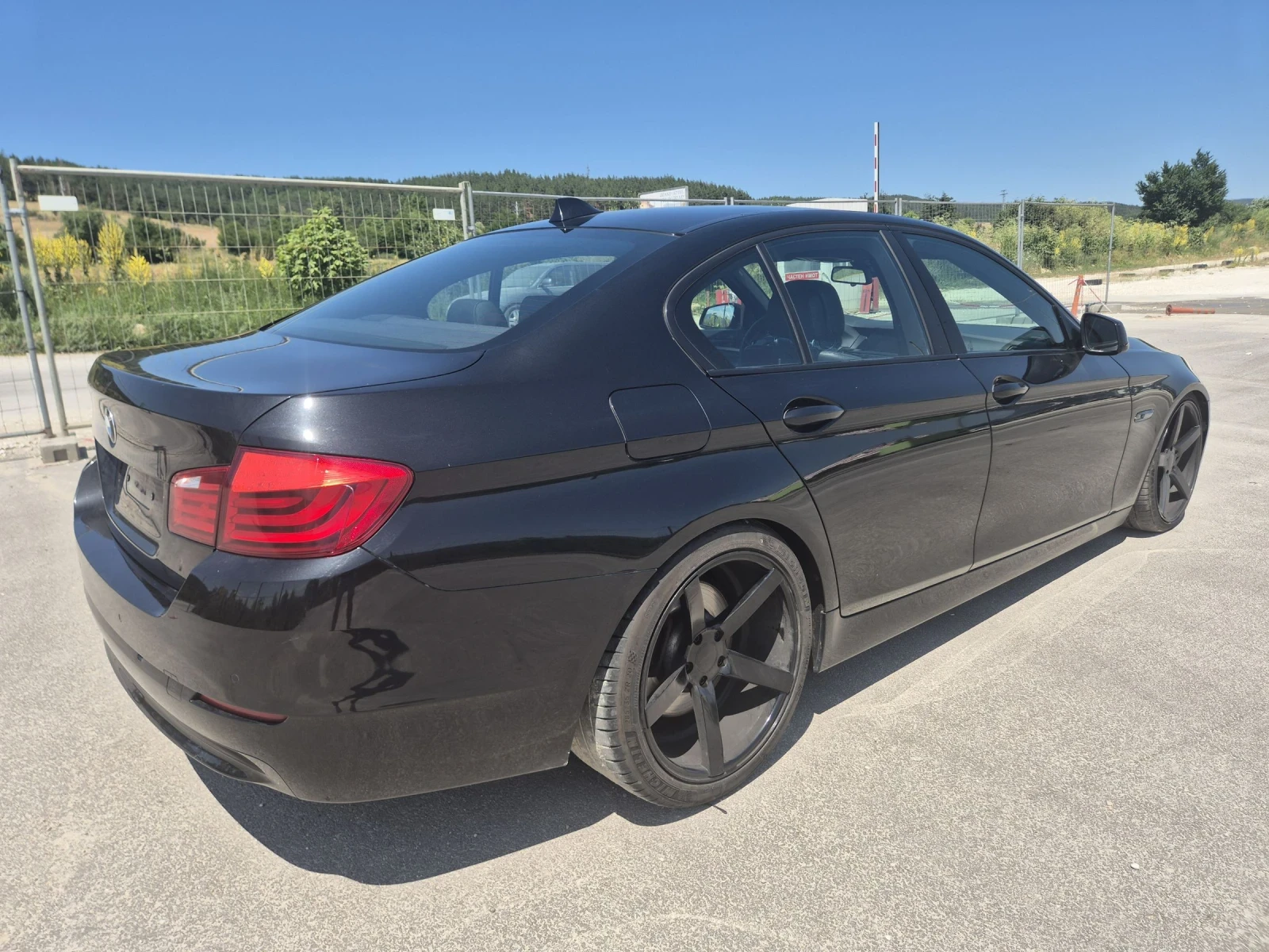 BMW 530 3.0 - изображение 5