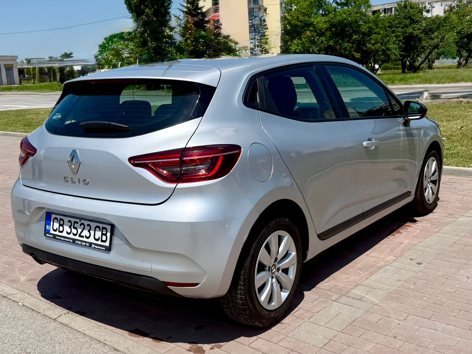 Renault Clio  - изображение 4