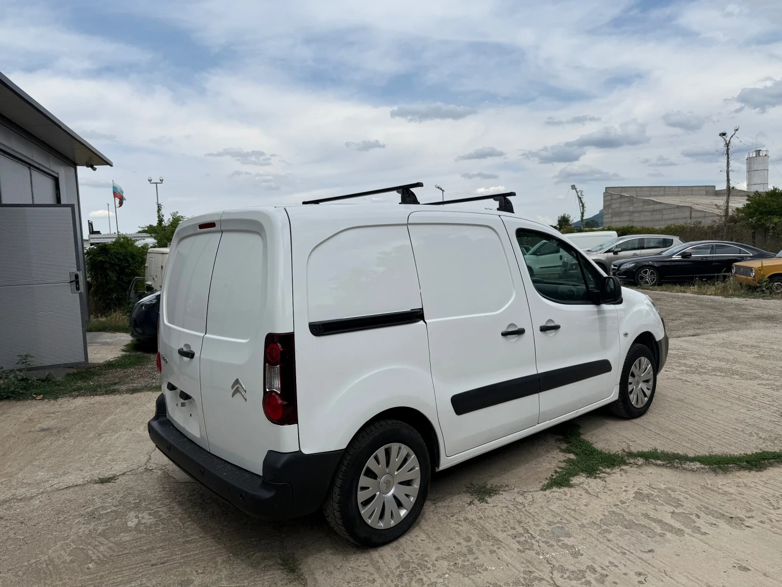 Citroen Berlingo 1.6i, Swiss, 3 местен, мултимедия, бензинов, клима - изображение 7