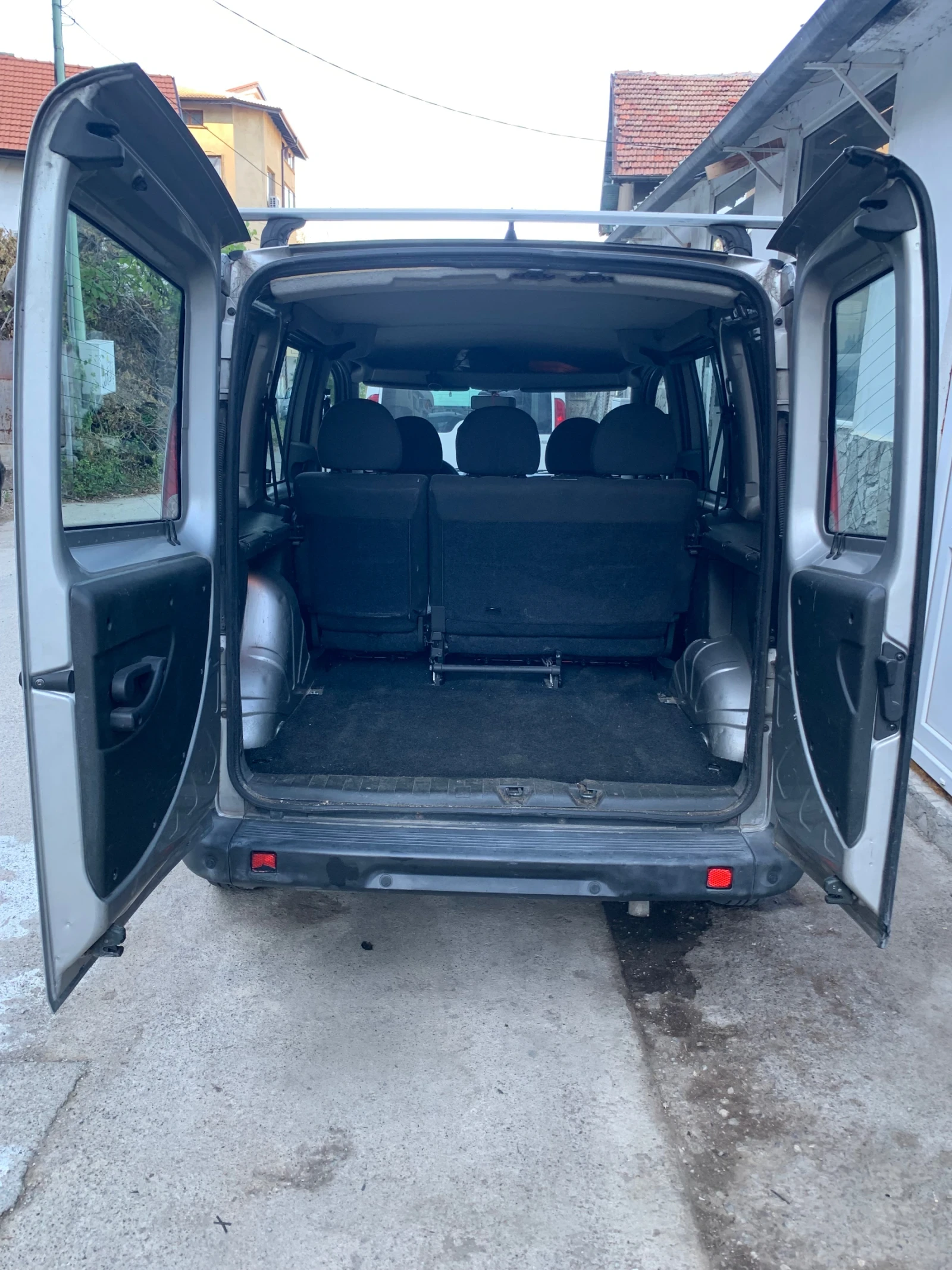 Fiat Doblo 1.9 jtd - изображение 10