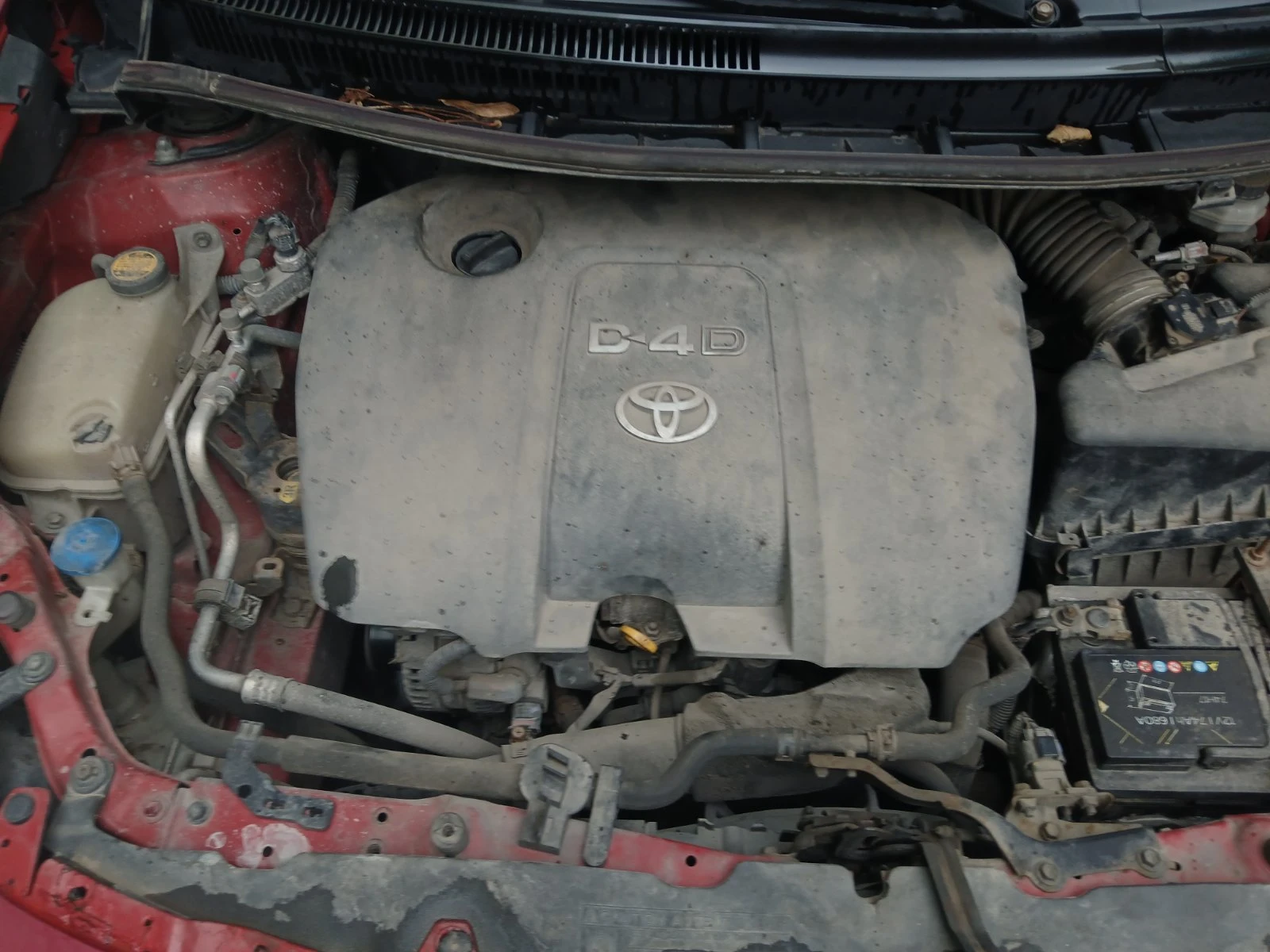 Toyota Auris 1.4 D4-D - изображение 3