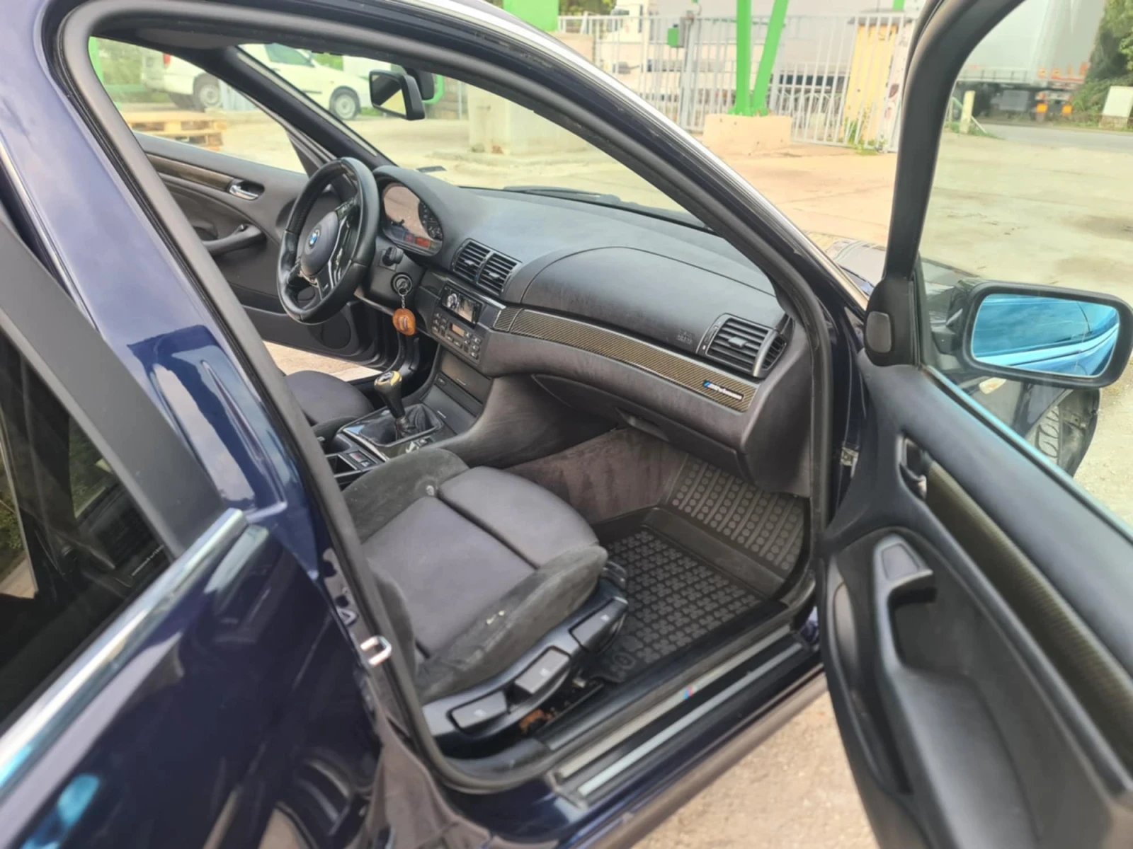 BMW 323  - изображение 8