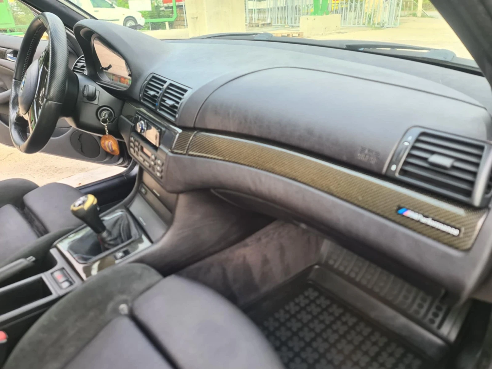 BMW 323  - изображение 9