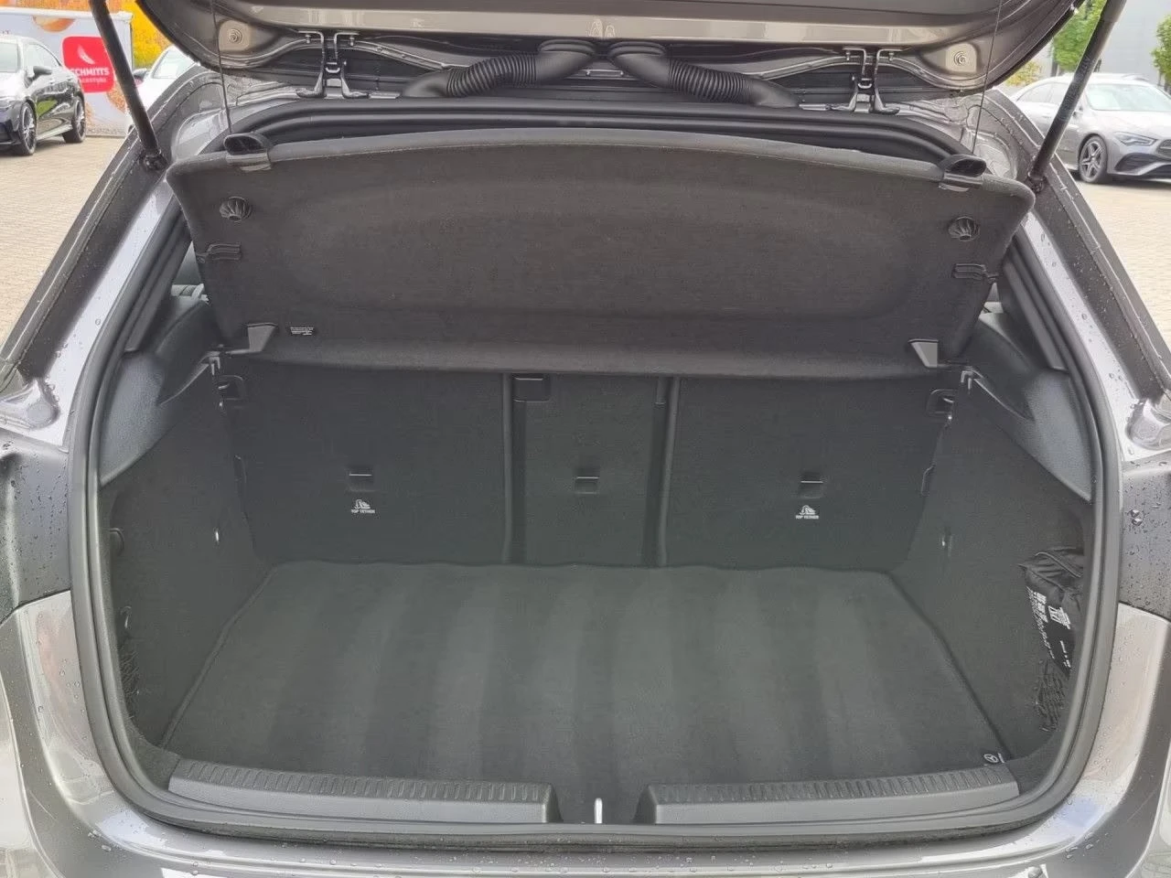 Mercedes-Benz A 220 AMG+ NIGHT+ TOTWINKEL+ 360  - изображение 10