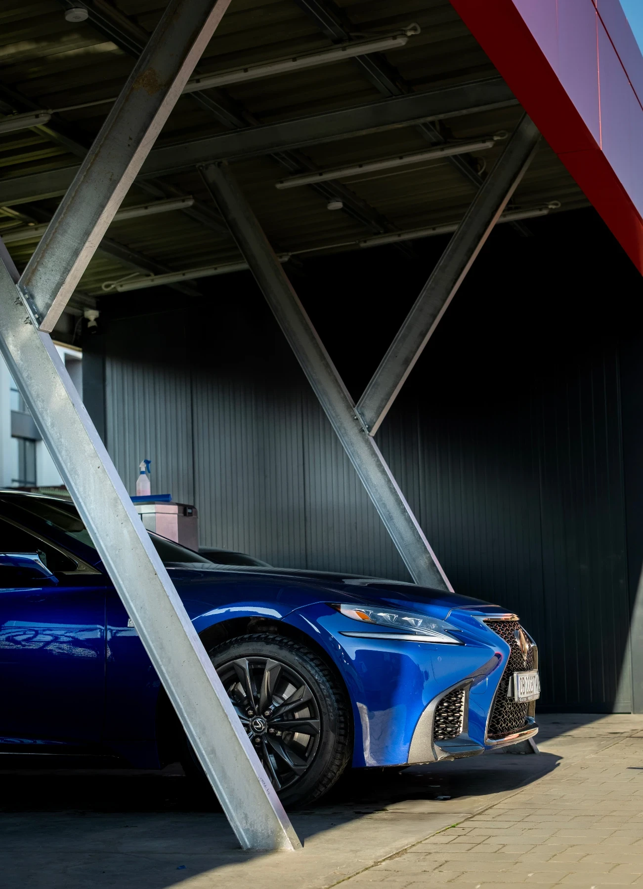 Lexus LS 500 F Sport - изображение 2