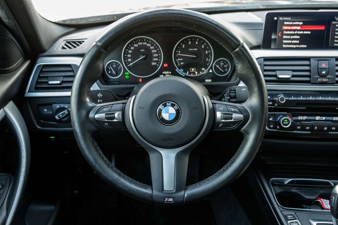 BMW 330 * xDrive * CARFAX * ЦЕНА ДО БГ - изображение 10