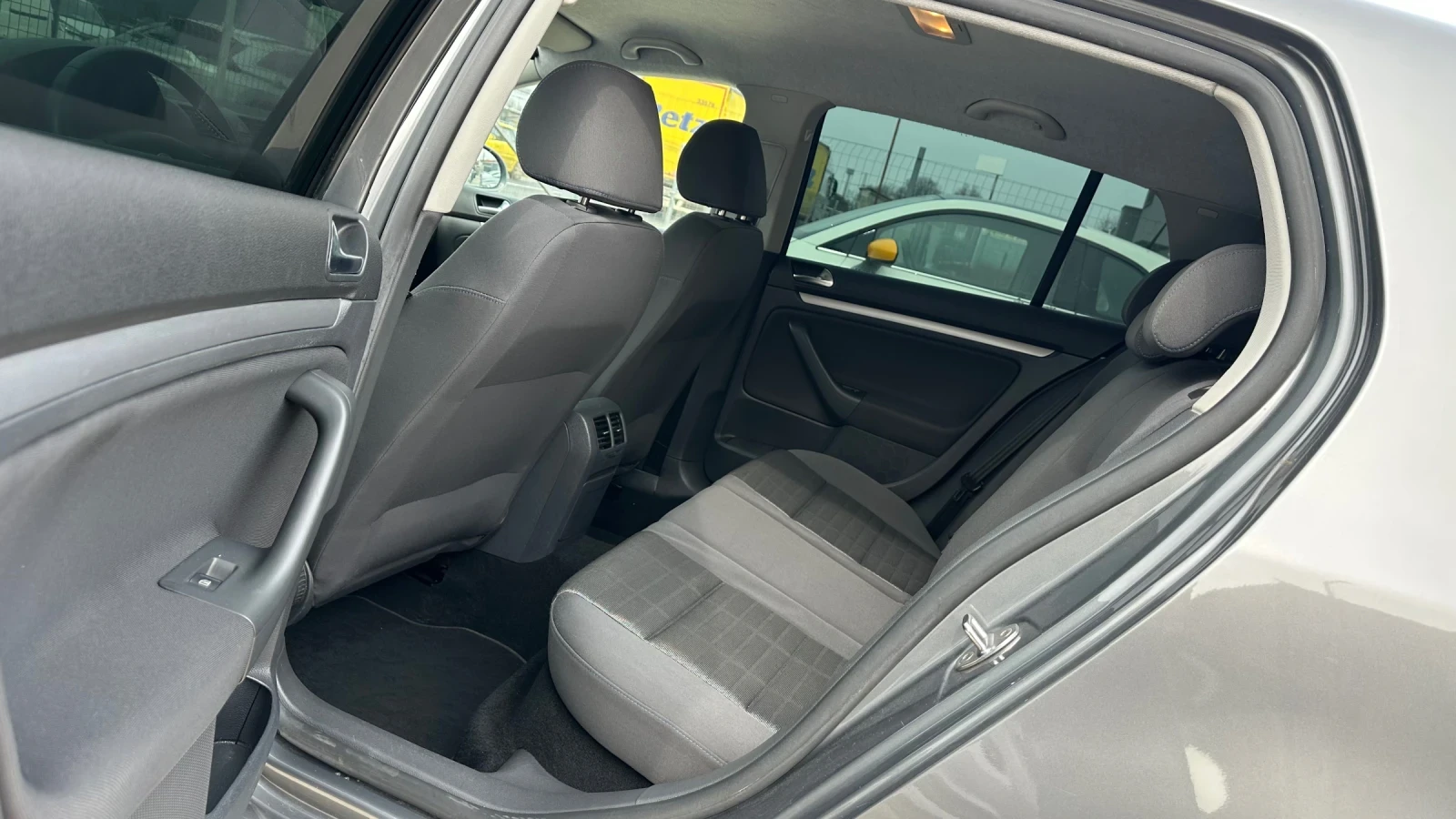 VW Golf 1.6i 102�. ����! ������! 139000��! | Mobile.bg � ����������� 14