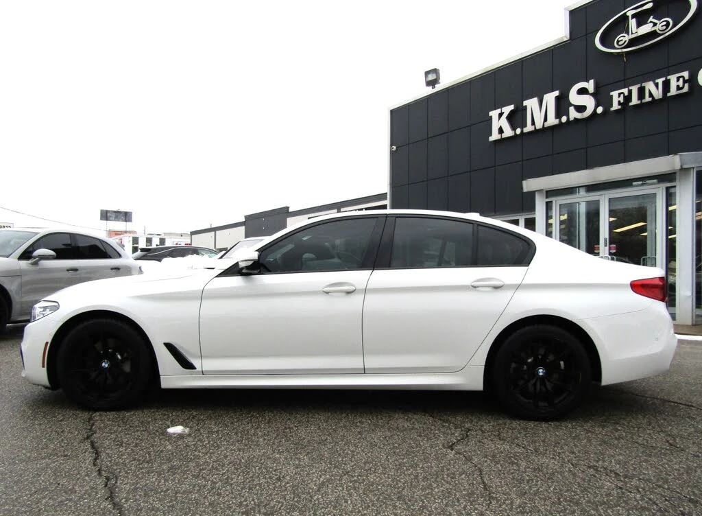 BMW 530 Series 530i xDrive Sedan AWD, снимка 4 - Автомобили и джипове - 53784483