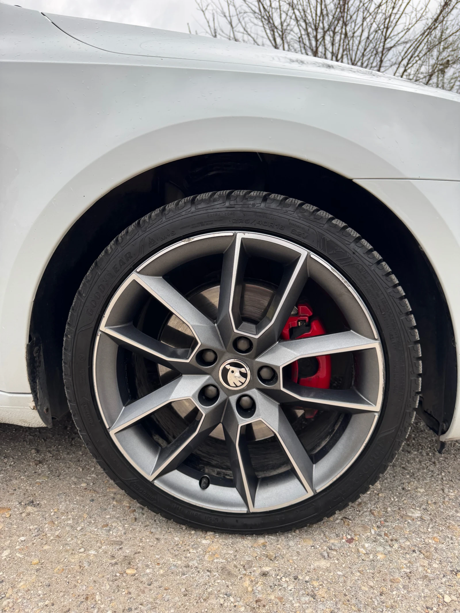 Skoda Octavia 2.0TDI/184кс/VRS, снимка 17 - Автомобили и джипове - 53999720