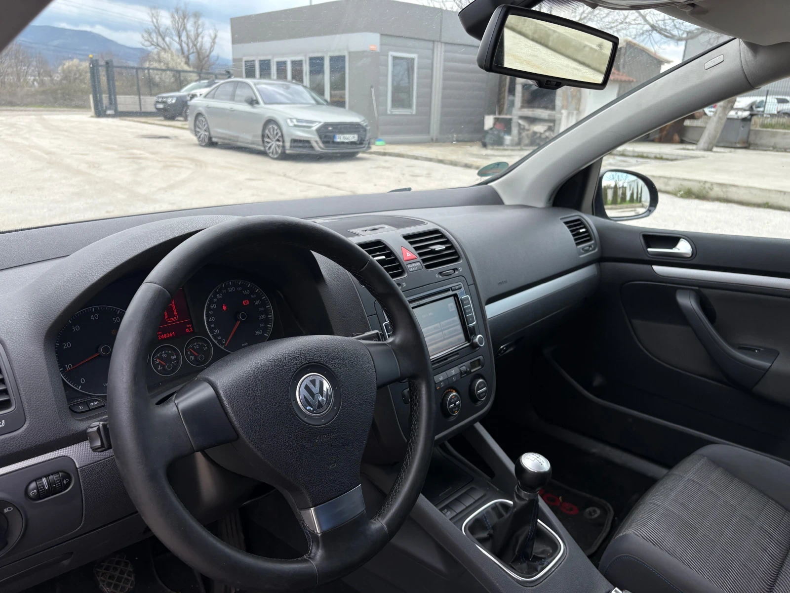 VW Golf, снимка 6 - Автомобили и джипове - 54081837