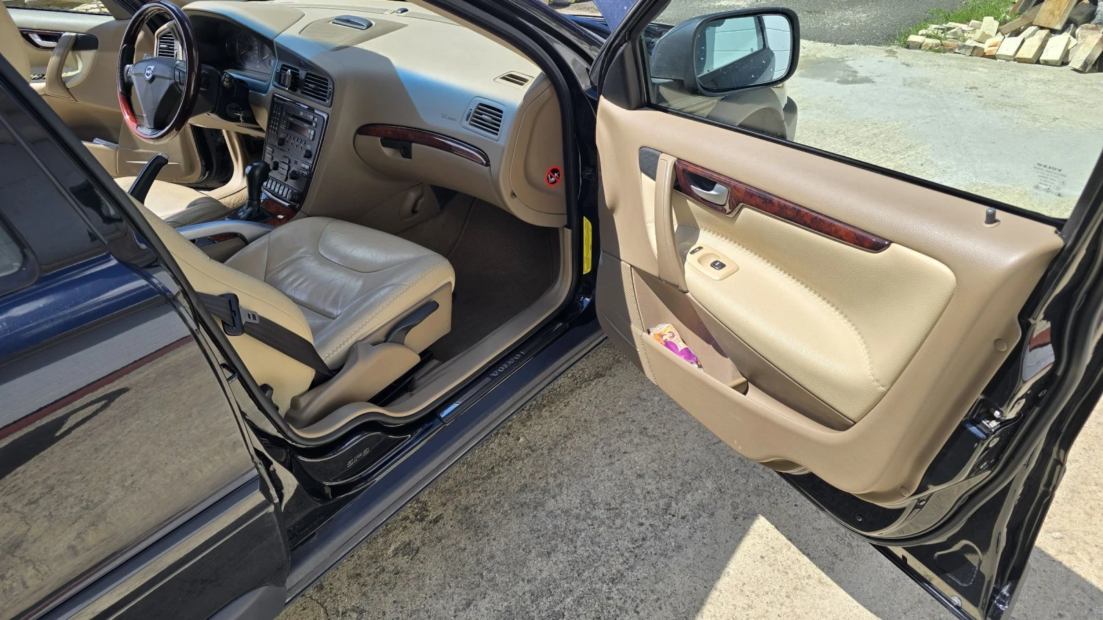 Volvo Xc70 Summum, снимка 9 - Автомобили и джипове - 54159284