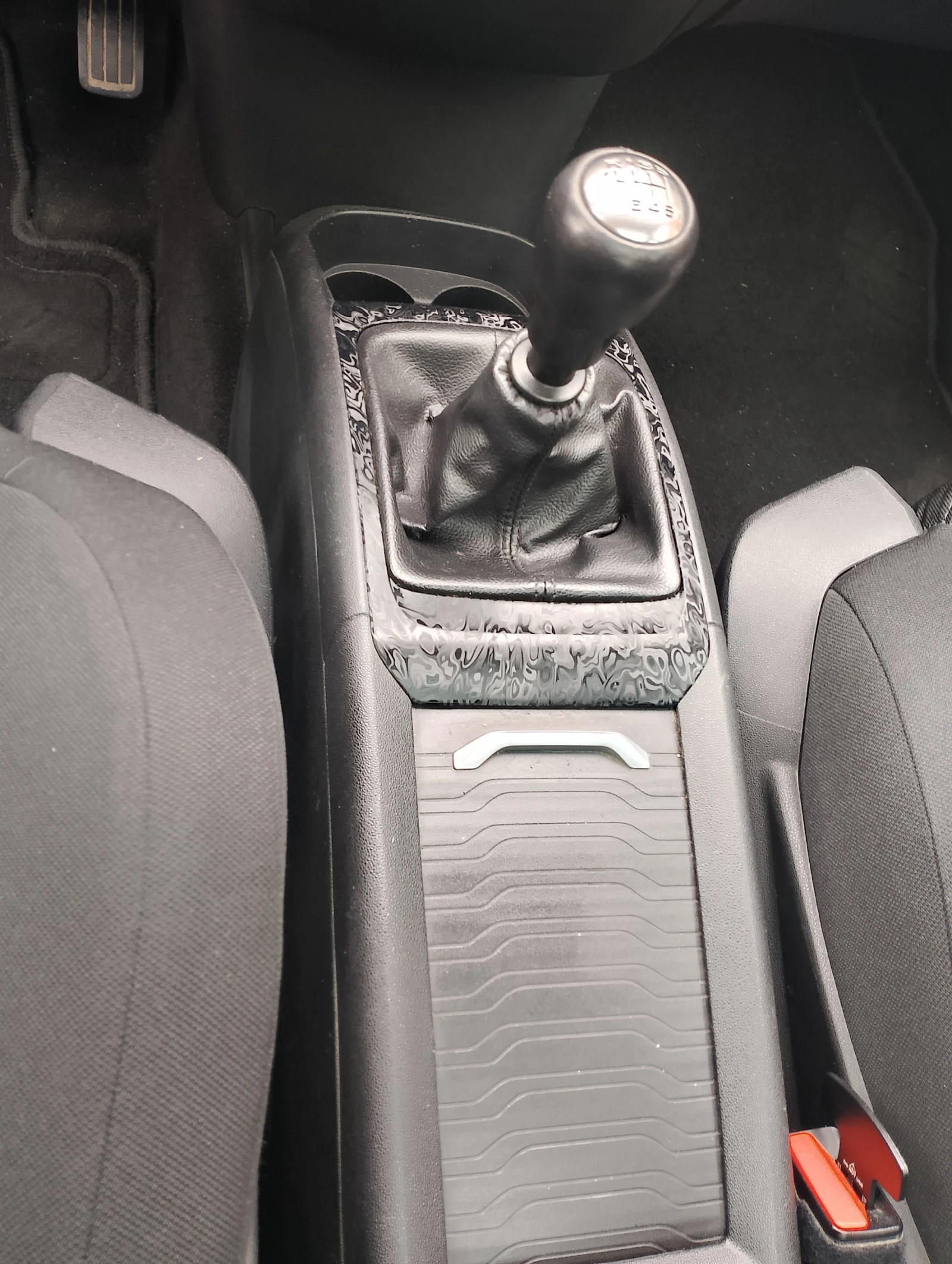 Citroen C4 Picasso 1, 6HDI exclusive, снимка 13 - Автомобили и джипове - 54571993