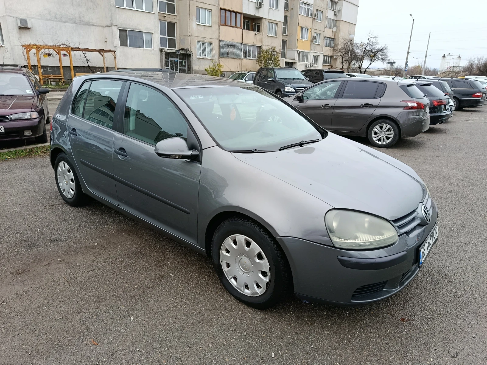 VW Golf 2.0 SDI, снимка 2 - Автомобили и джипове - 54701169