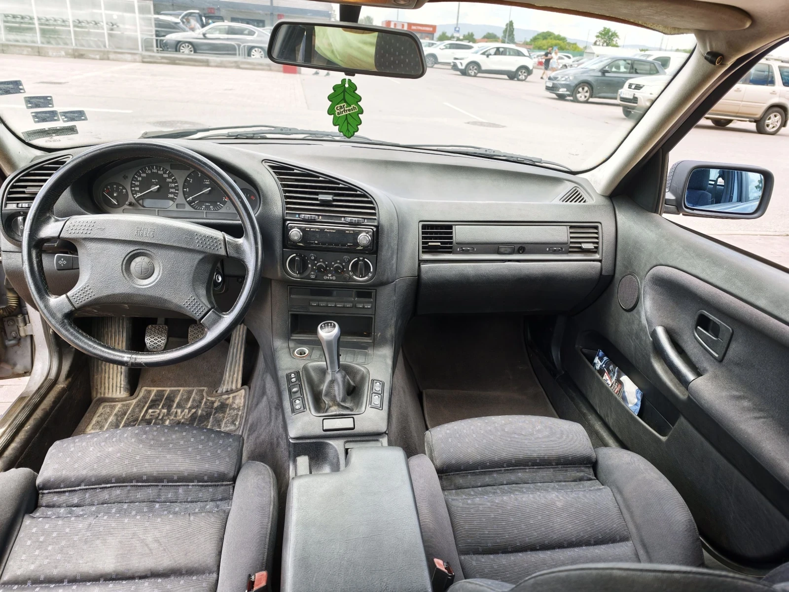 BMW 320 E36, снимка 11 - Автомобили и джипове - 54971347