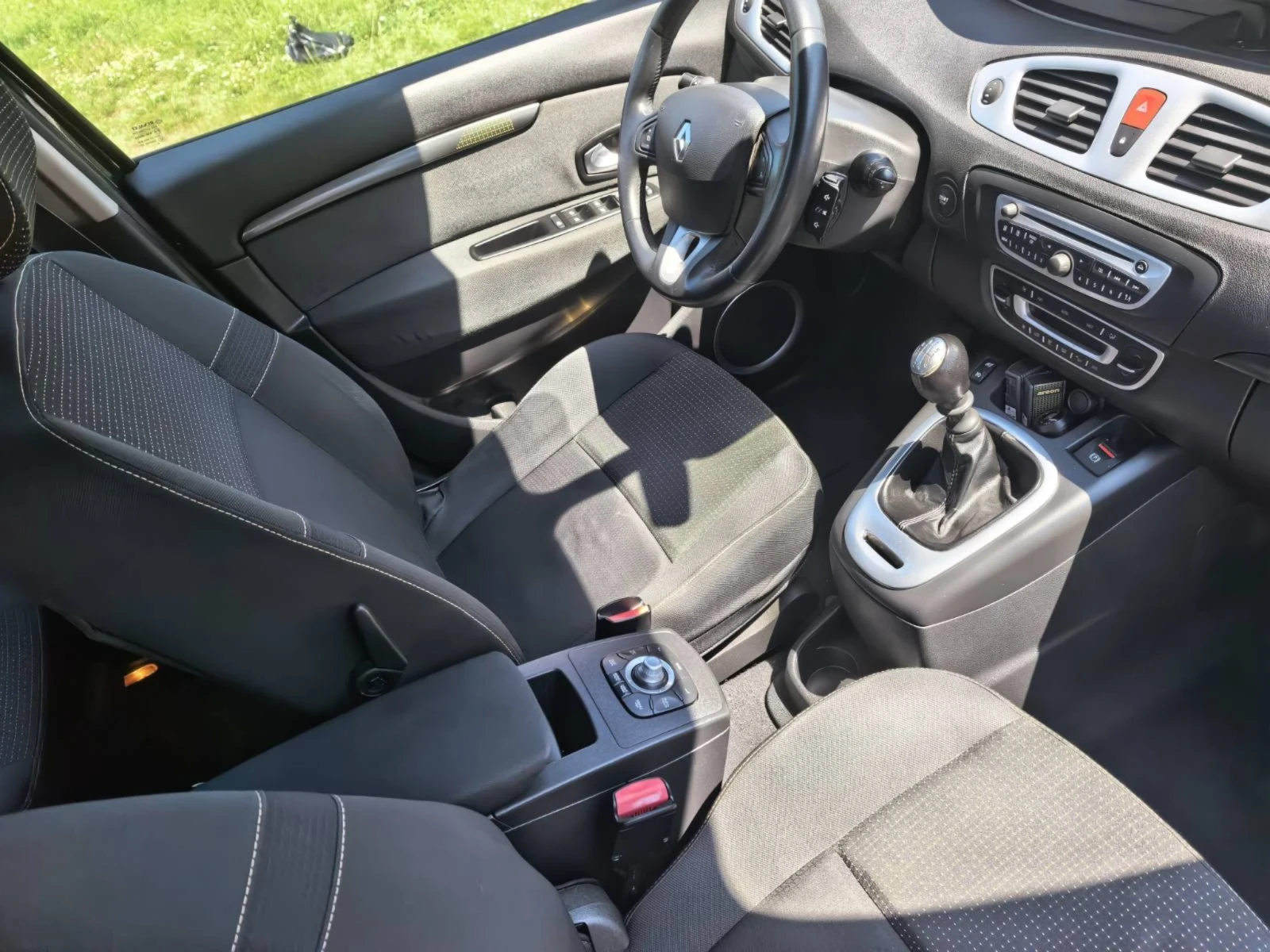 Renault Scenic Xmod, снимка 10 - Автомобили и джипове - 55046326