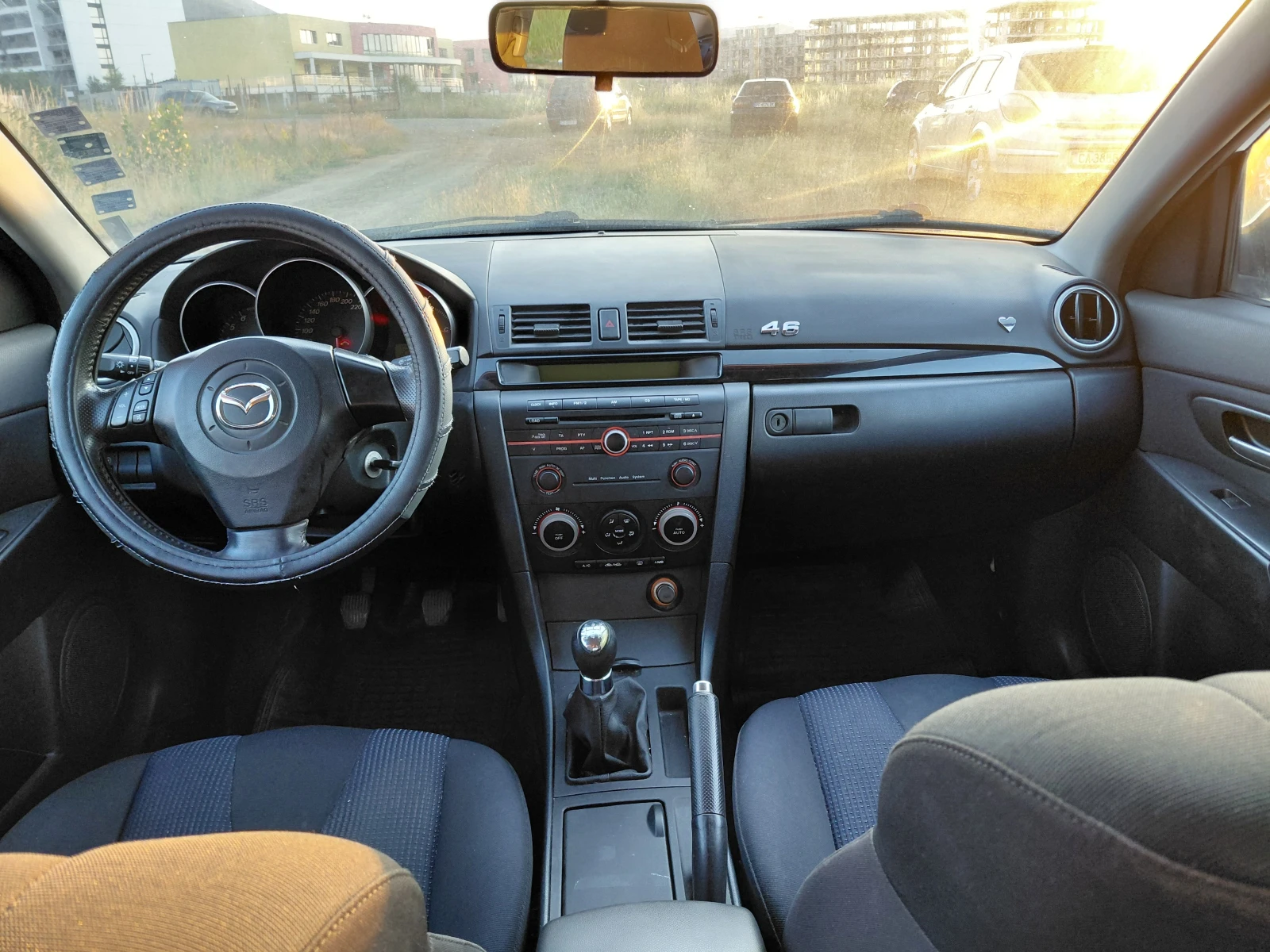 Mazda 3 BK 1.6i, снимка 13 - Автомобили и джипове - 55334481