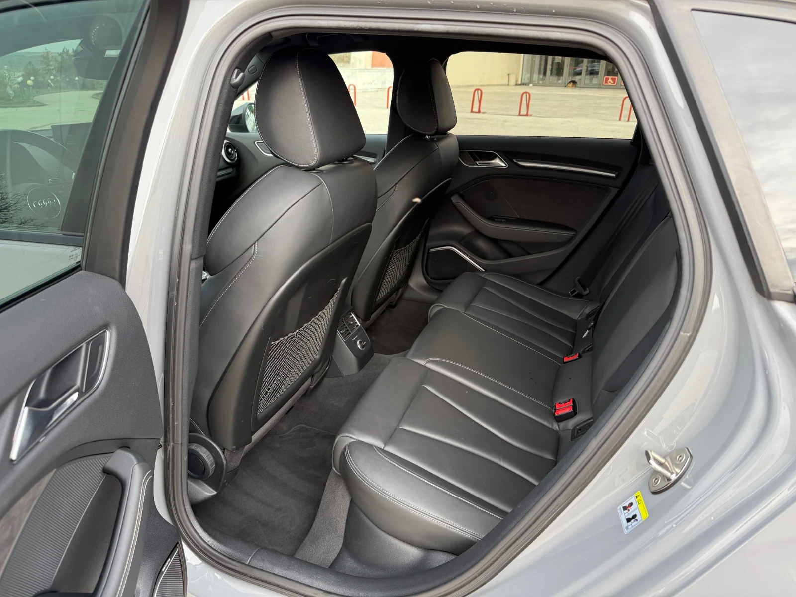 Audi Rs3 Nardo Digital Distr B&O Keyless, снимка 12 - Автомобили и джипове - 55565992
