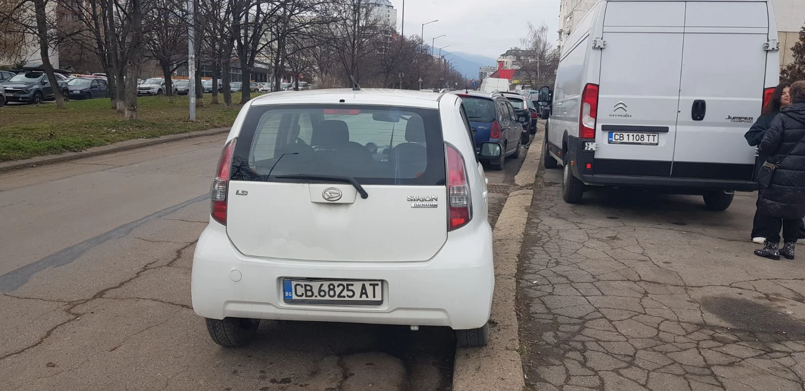 Daihatsu Sirion 4x4, снимка 2 - Автомобили и джипове - 55710226