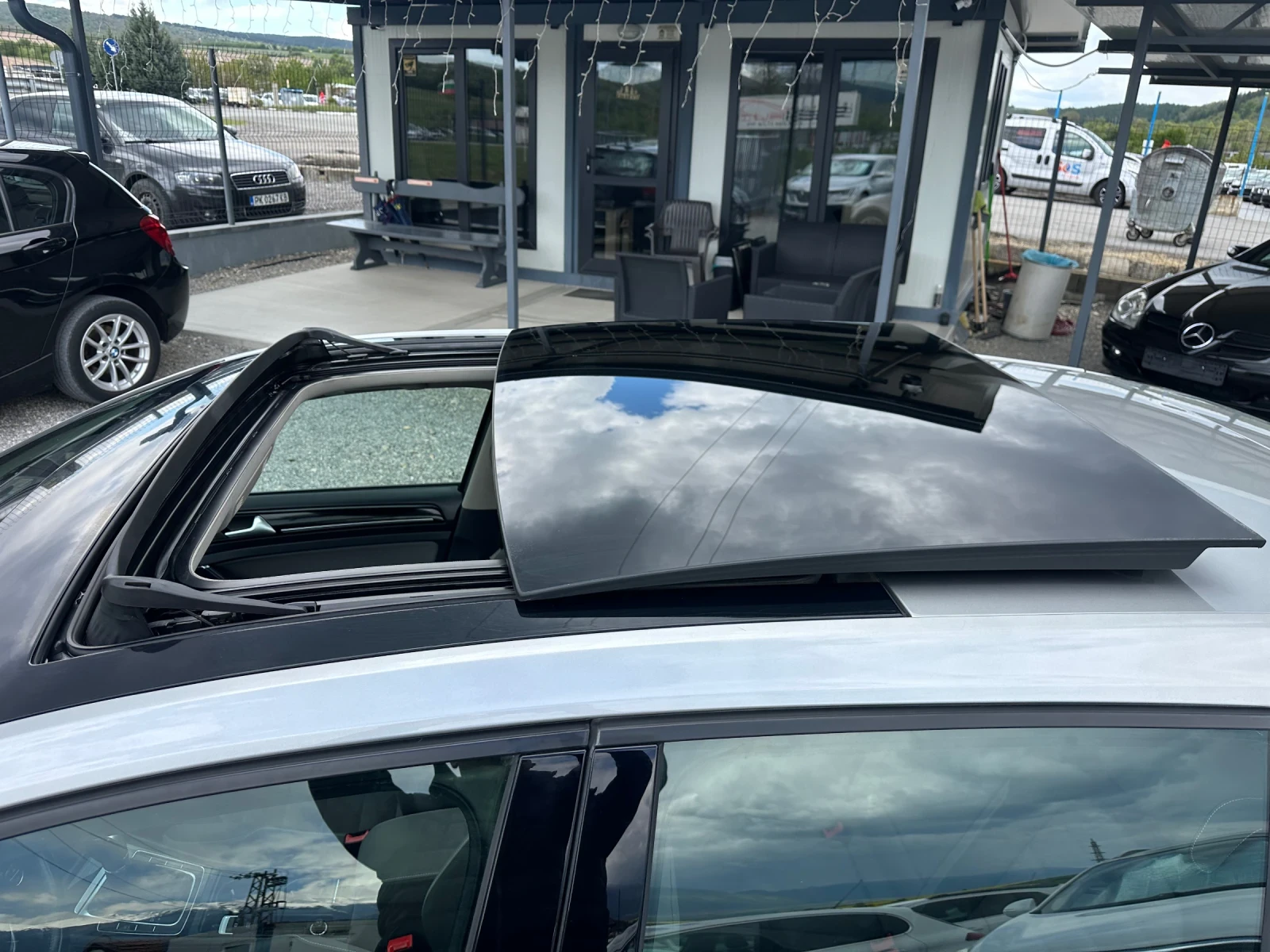 VW Golf 2.0TDI 150ks, снимка 8 - Автомобили и джипове - 55729572