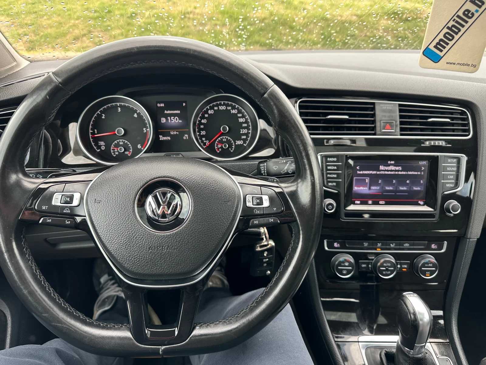 VW Golf 2.0TDI 150ks, снимка 11 - Автомобили и джипове - 55729572