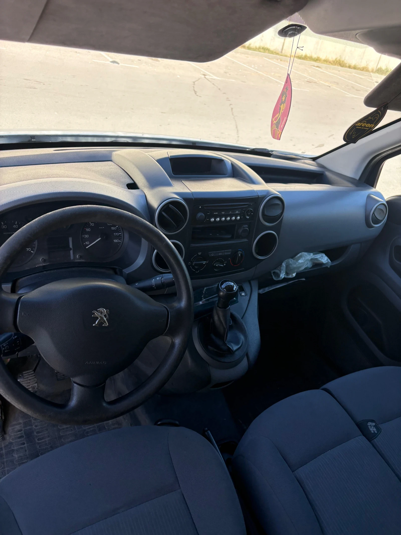 Peugeot Partner, снимка 7 - Автомобили и джипове - 56611340
