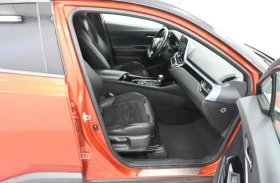 Toyota C-HR 1.8/SPORT/122HP/HYBRID/LED/JBL/NAVI/CAM/175f - 43699 лв. - 78490511 12