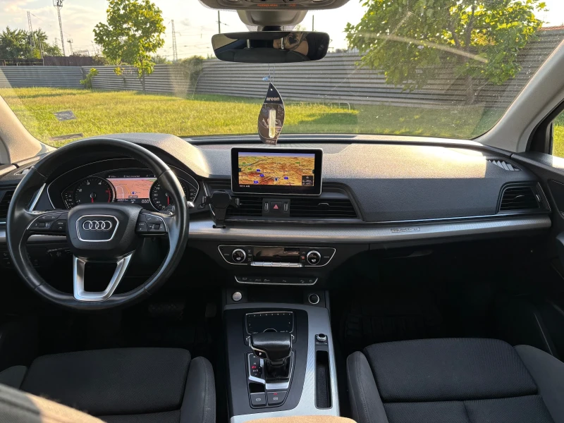 Audi Q5 2.0TDI Quattro , снимка 7 - Автомобили и джипове - 51588034