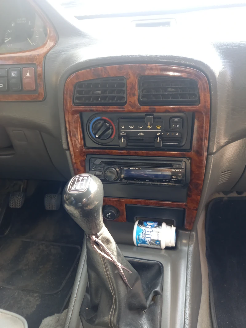 Kia Sportage, снимка 11 - Автомобили и джипове - 52670101